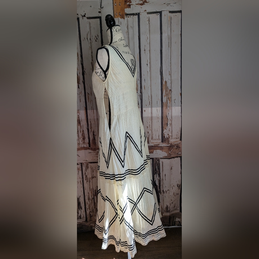 Lil Anthropologie Maxi Dress - Picture 15 of 16
